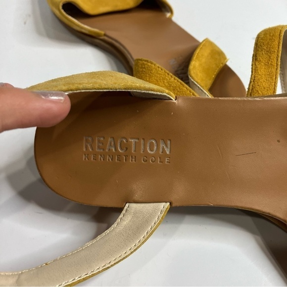 Reaction Kenneth Cole yellow suede Jolly sandals size 6.5 - Picture 5 of 7